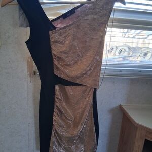 Elegant One-Shoulder Black and Gold Dress